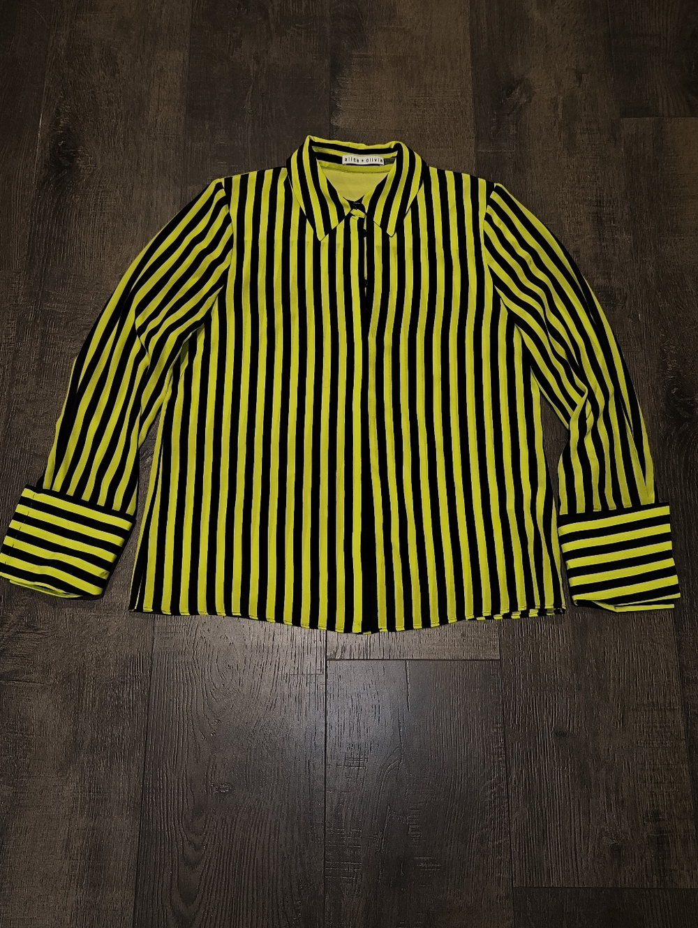 Alice + Olivia  Womens Small Silk Blouse Shirt Top Striped Citron Stacy Bendet